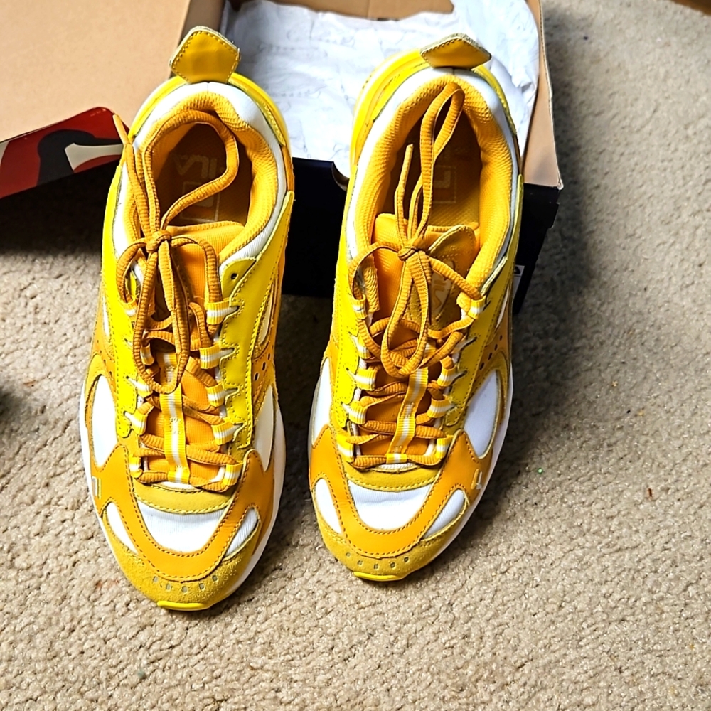 Fila sneakers